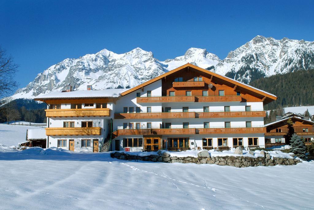 Landhotel Kielhuberhof ラムサウ・アム・ダッハシュタイン エクステリア 写真