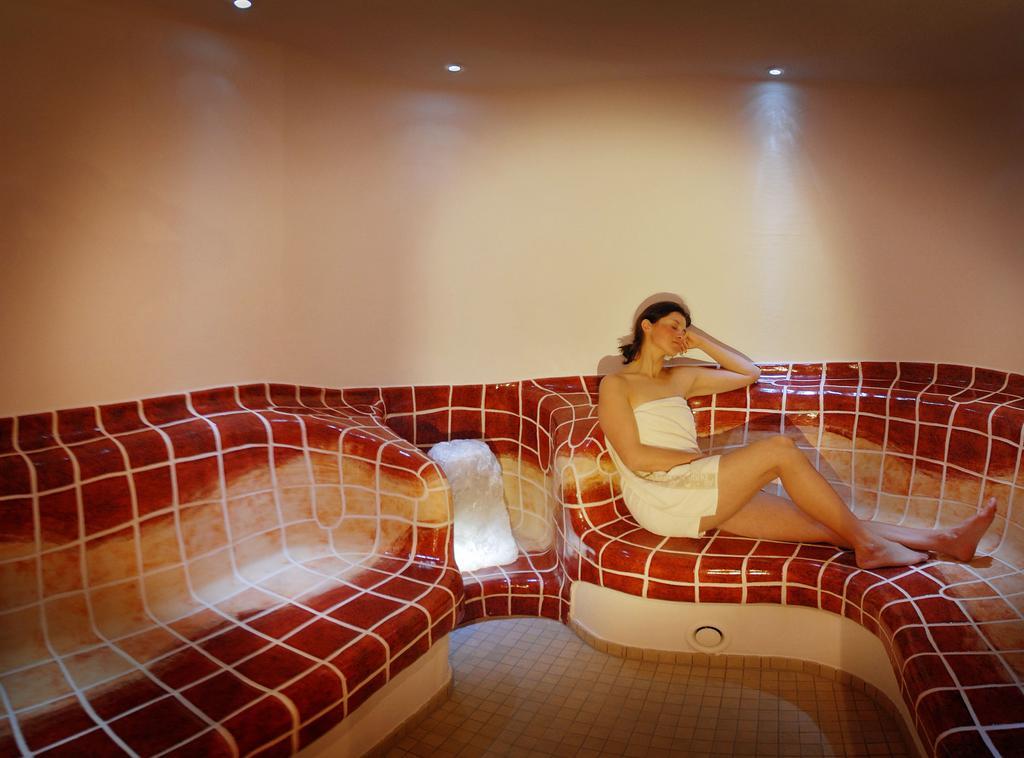 Landhotel Kielhuberhof ラムサウ・アム・ダッハシュタイン エクステリア 写真