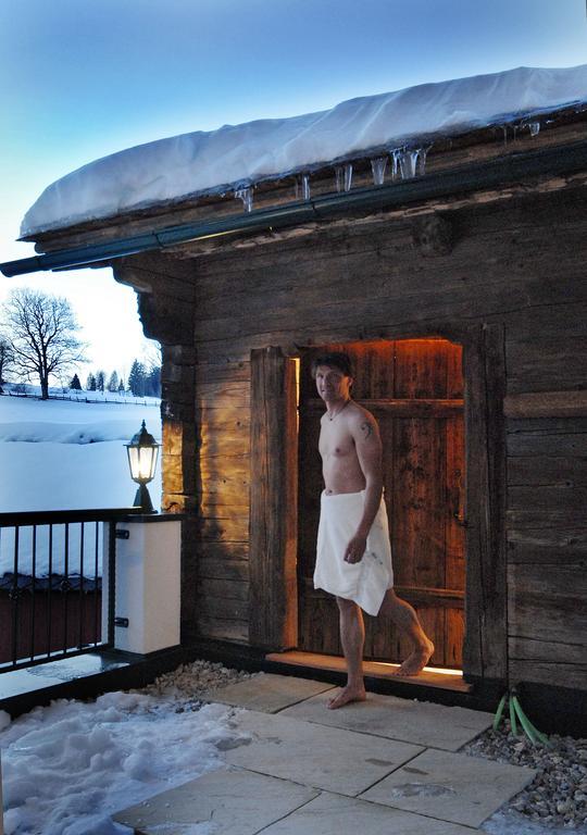 Landhotel Kielhuberhof ラムサウ・アム・ダッハシュタイン エクステリア 写真